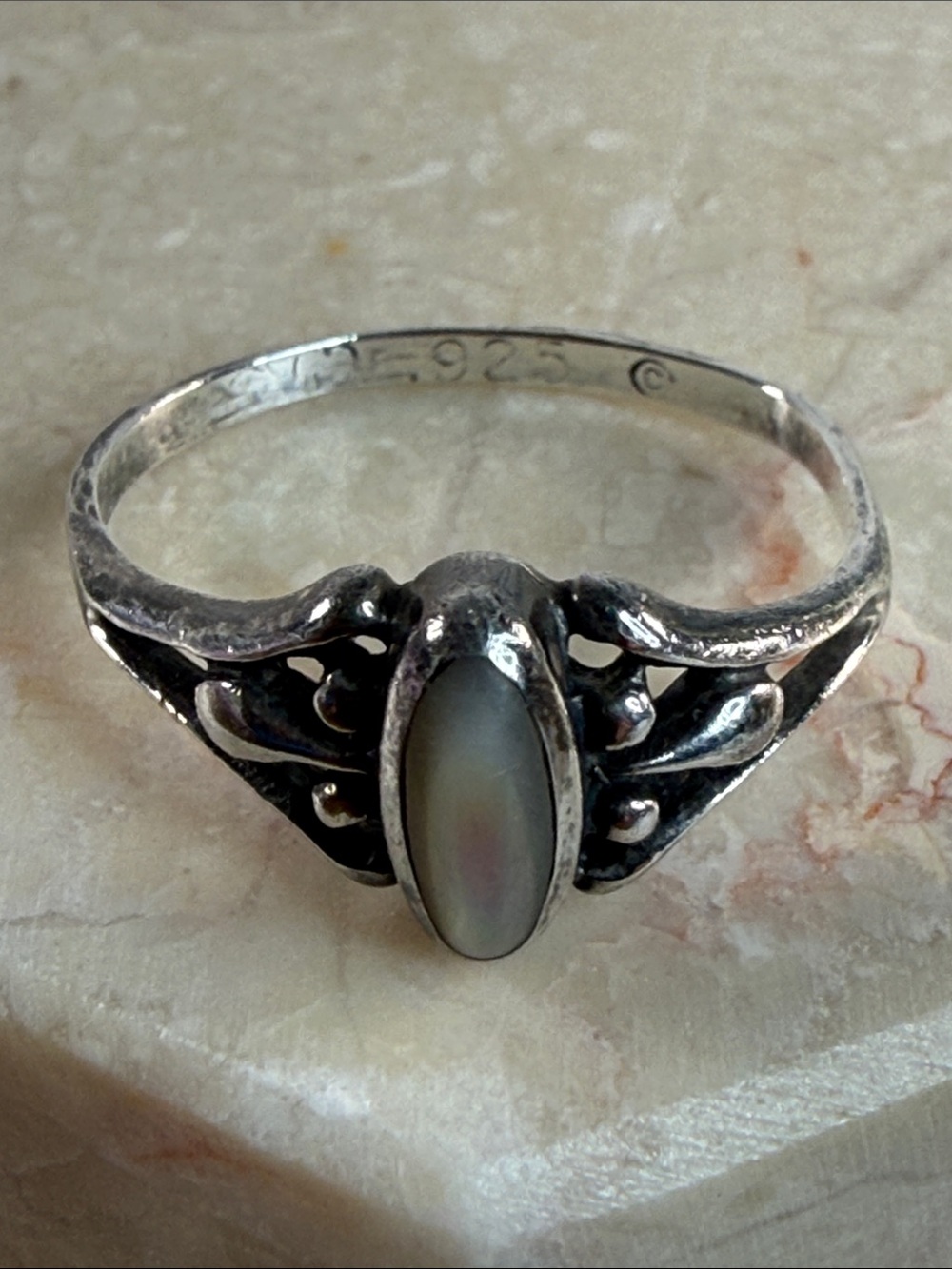 Navajo 925 Sterling Silver Marquise Mother of Pearl Ring, Size 6.5